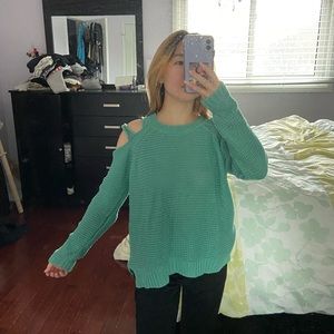 Small Forever 21 Knit Shoulder Cutout Sweater